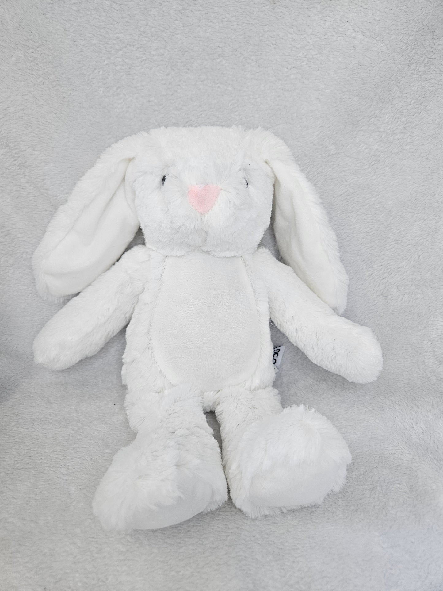 Mumbles bunny in white